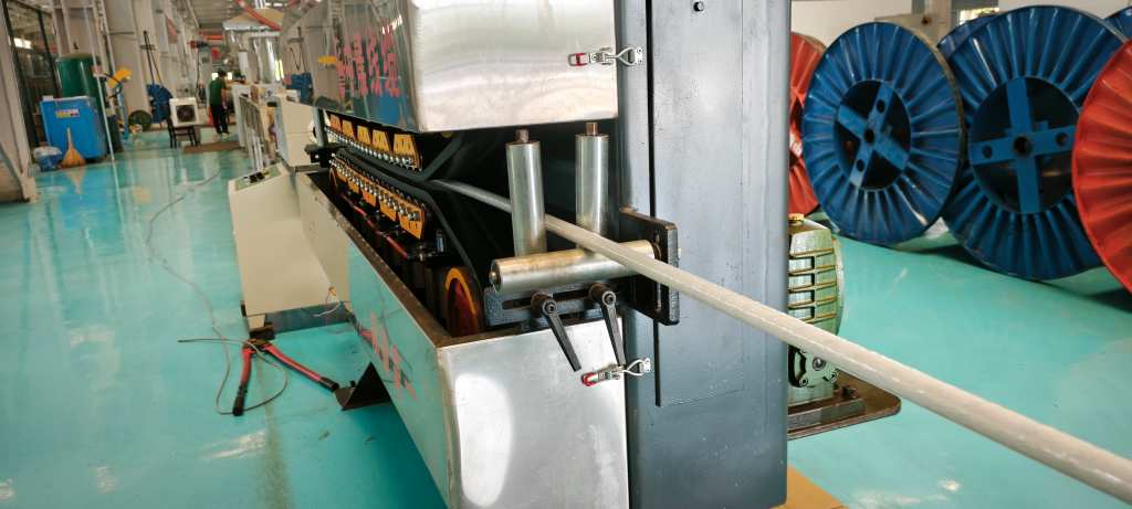 vLv19电缆：卓越性能助力多领域高效稳定电力传输